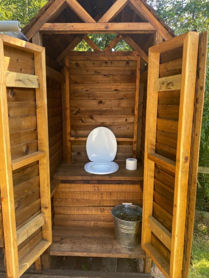 Kingfisher Cabin - Wild Escapes Wrenbury Off Grid Glamping - Ages 12 And Over Baddiley Ngoại thất bức ảnh